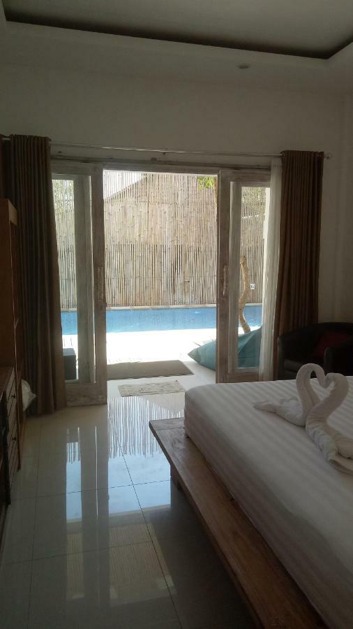 The 5 Brothers Hotel กีลีตราวางัน ภายนอก รูปภาพ