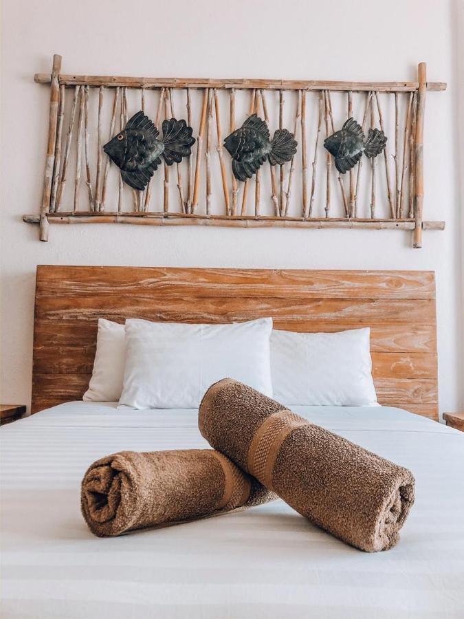 The 5 Brothers Hotel กีลีตราวางัน ภายนอก รูปภาพ