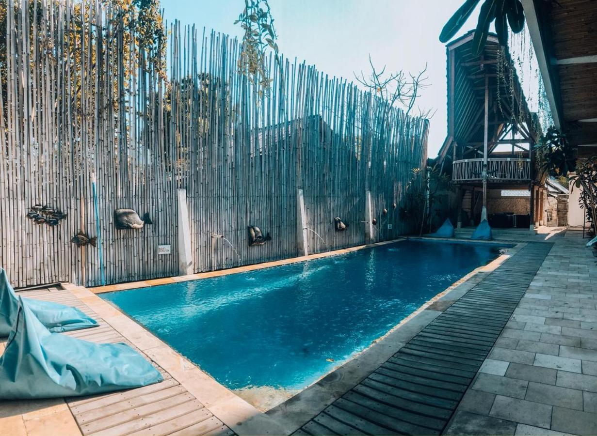 The 5 Brothers Hotel กีลีตราวางัน ภายนอก รูปภาพ