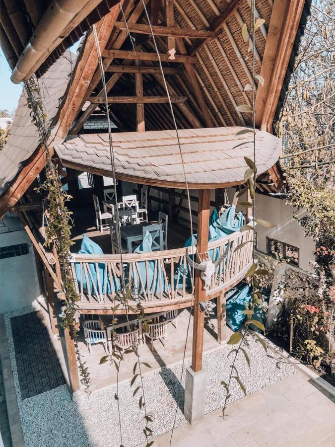 The 5 Brothers Hotel กีลีตราวางัน ภายนอก รูปภาพ